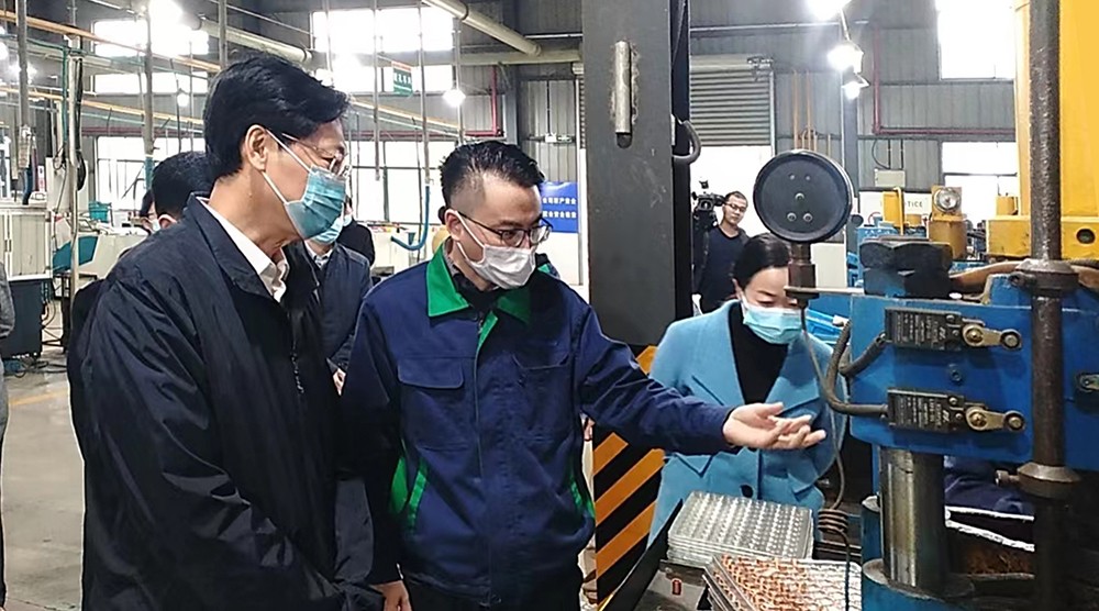 1699930105310799.jpg 02.jpg