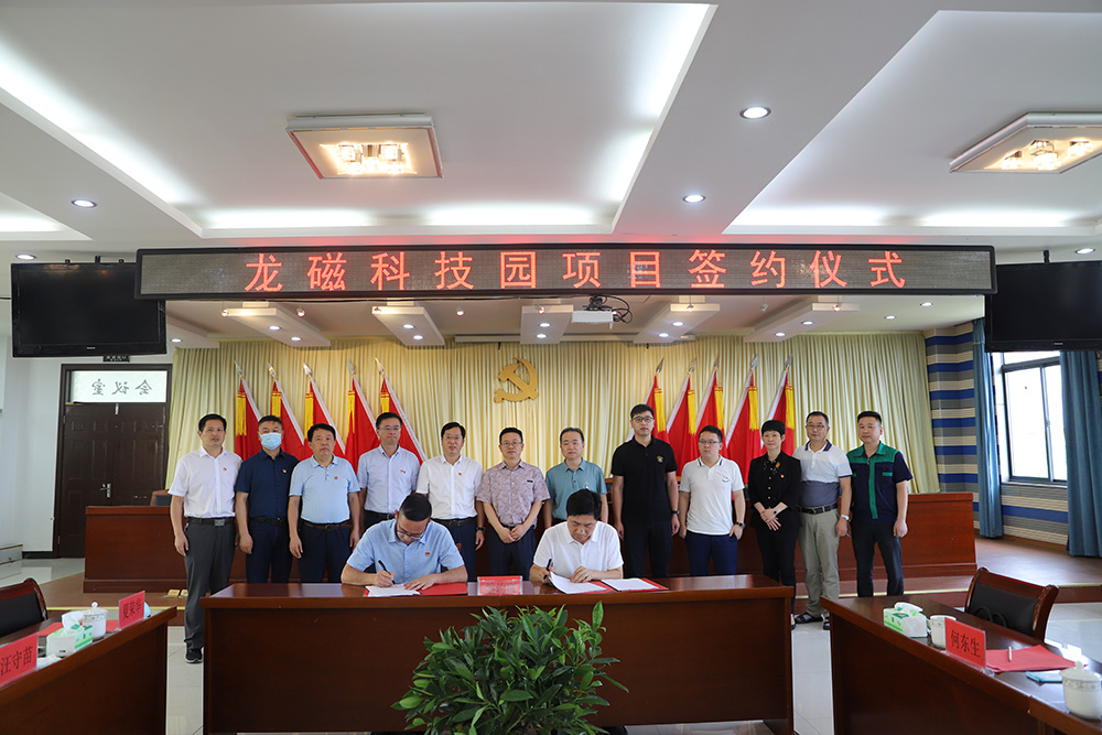 1699944215517789.jpg 02.jpg